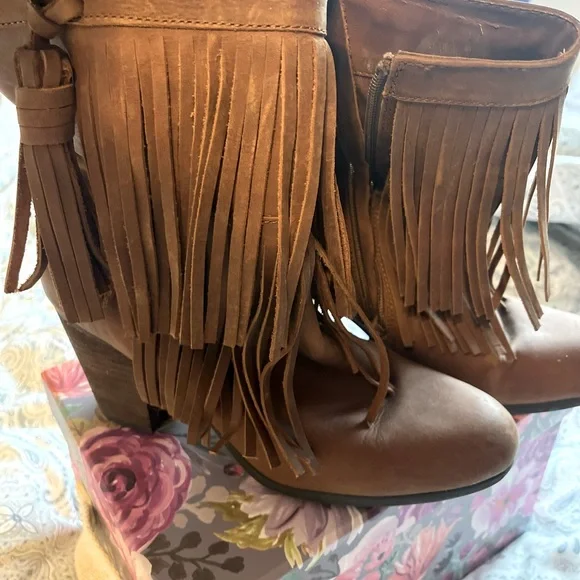RALPH LAUREN - Denim & Supply Fringe Booties - Picture 3 of 3